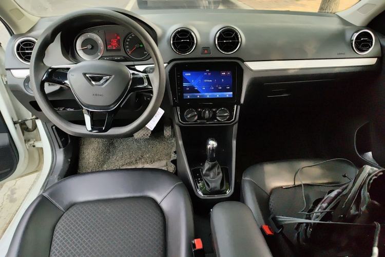 Used Jetta VA3 2019 1.5L Automatic Enjoyment Edition Center Console