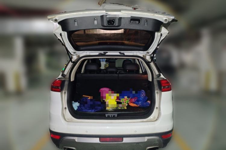 Used Geely Auto Emgrand X7 Sport 2016 1.8TD Automatic Smart Connectivity Version Trunk