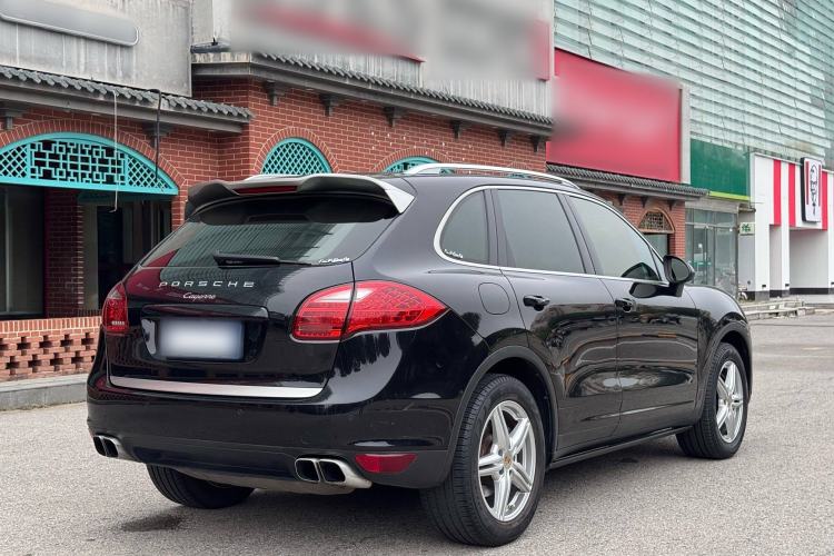 Used Porsche Cayenne 2014 Cayenne Platinum Edition 3.0T