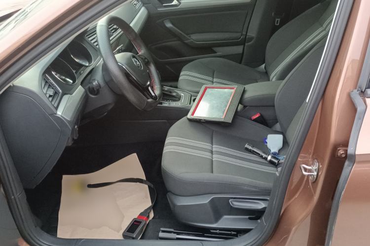 Used Volkswagen Lamando 2017 230TSI DSG Fashion Edition
