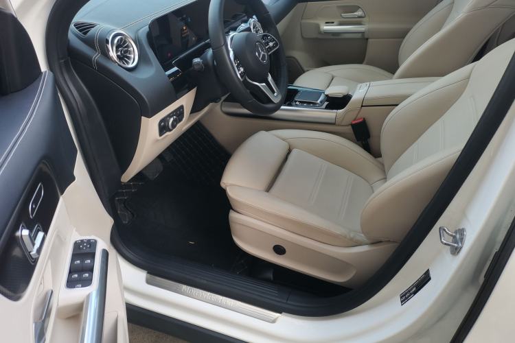 Used Mercedes-Benz GLA 2023 GLA 220