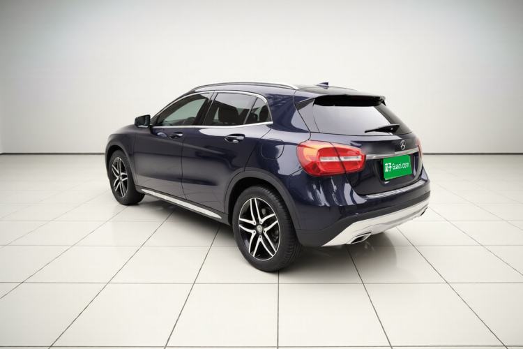 Used Mercedes-Benz GLA 2016 GLA 200 Fashion Model Exterior 3