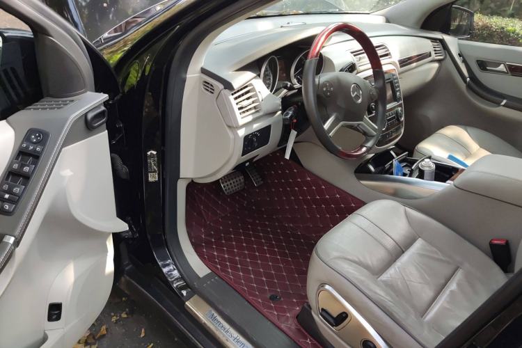 Used Mercedes-Benz R-Class 2010 R 350 L 4MATIC Driver Seat