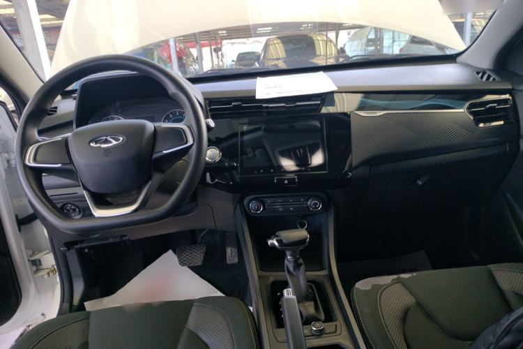 Used Chery Tiggo 3X 2024 1.5L CVT Excellence Edition Center Console