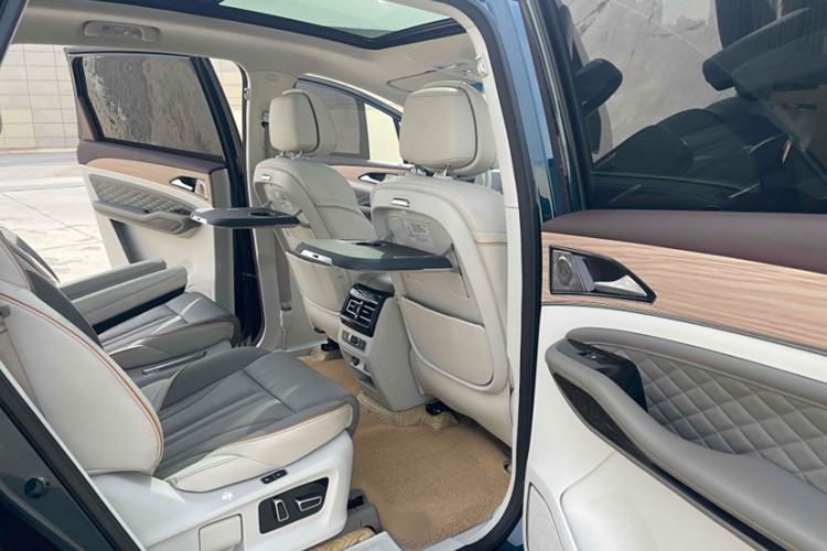 Used FORTHING Yacht 2022 1.5T DCT Chasing-the-Waves Edition