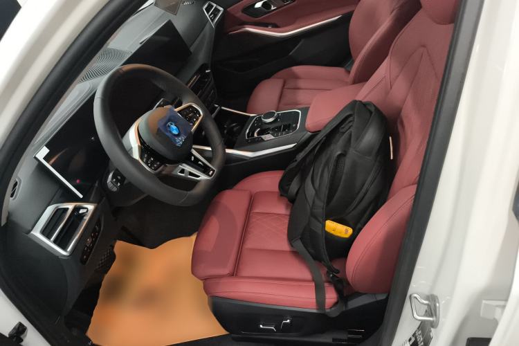 Used BMW 3 Series 2025 325Li M Sport Package Left Front Seat