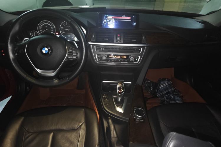 Used BMW 3 Series 2014 320Li Luxury Design Package
