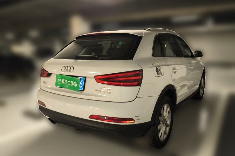 Used Audi Q3 2015 30 TFSI Ambition Edition Rear Right 45 Deg