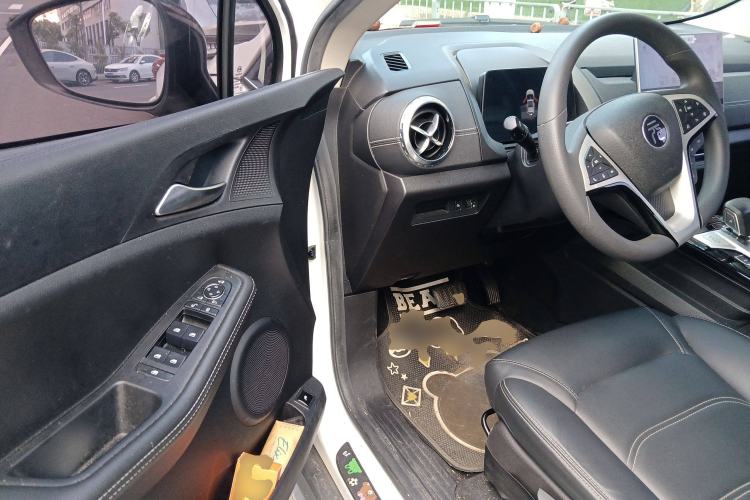 Used BYD Yuan New Energy 2019 EV535 High-Energy Leading Edition Driver Seat