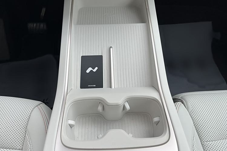 Used ONVO L60 2024 60 kWh Rear-Drive Version