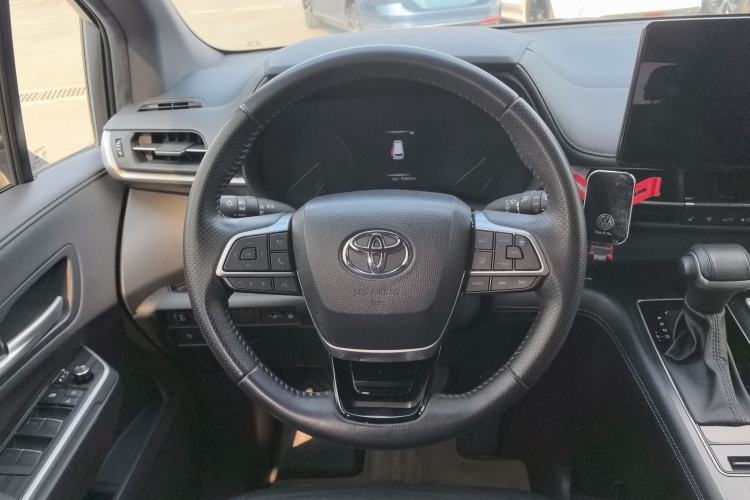 Used Toyota Sienna 2021 2.5L Hybrid Premium Edition