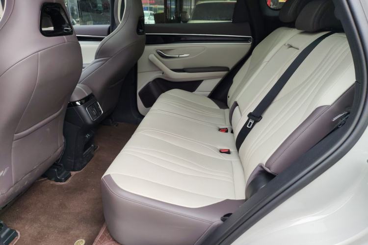 Used BYD Song PLUS New Energy 2025 EV Smart Drive Edition 605km Flagship Model Left Rear Seat