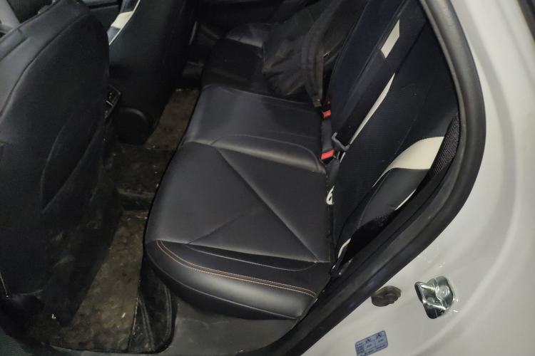 Used CHANGAN UNI-V 2022 1.5T Smart Navigation Version
