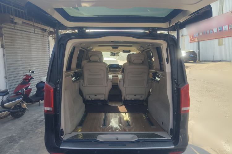 Used Mercedes-Benz V-Class 2020 V 260 Prestige Edition
