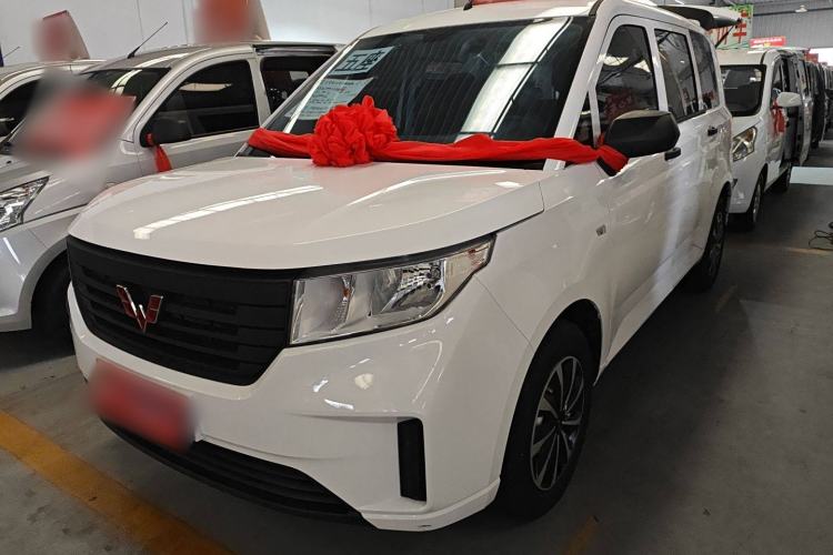 Used Wuling Hongguang PLUS 2020 1.5L Manual Standard Edition 5 Seats