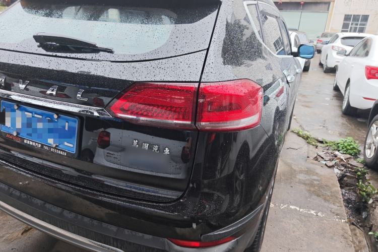 Used Haval H6 2017 Blue Label 1.5T Automatic Two-Wheel Drive ZhiShang Model