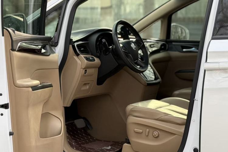 Used Buick GL8 2018 ES 28T Luxury Model China VI Standard