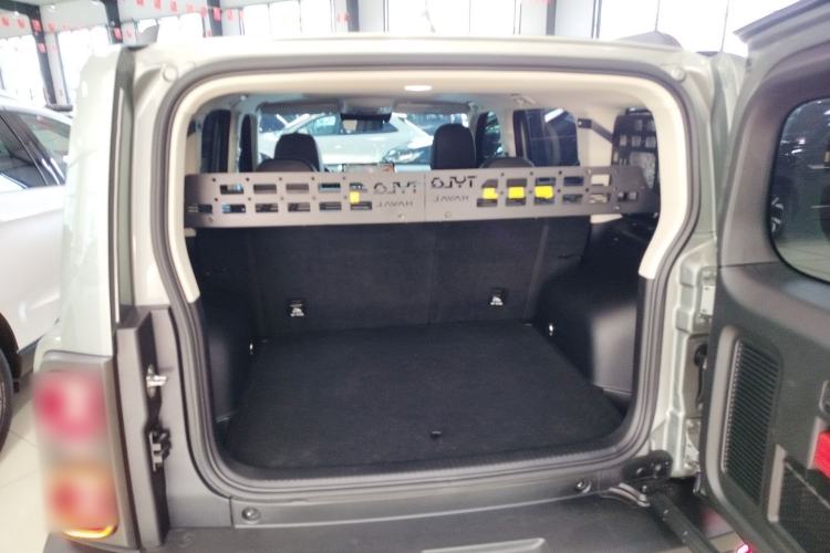 Used Haval Raptor New Energy 2023 Hi4 102 Exploration Edition Trunk