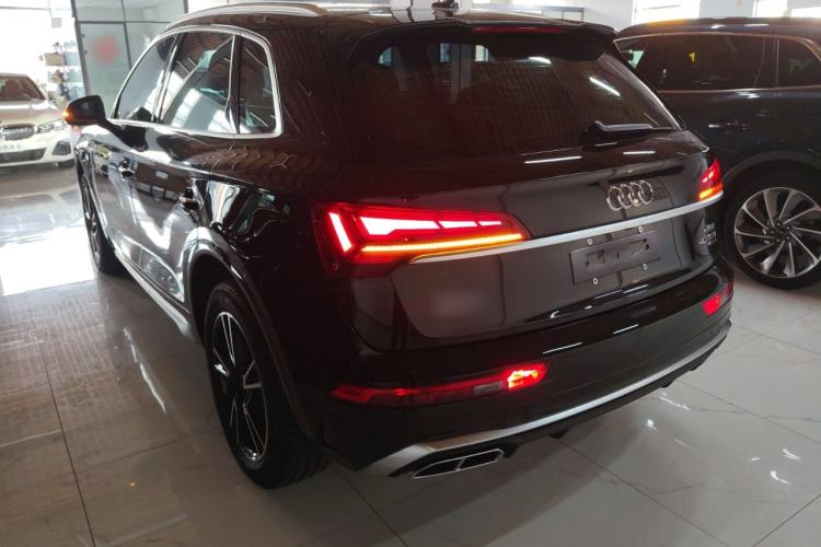 Used Audi Q5L 2022 40T Fashionable and Dynamic Model