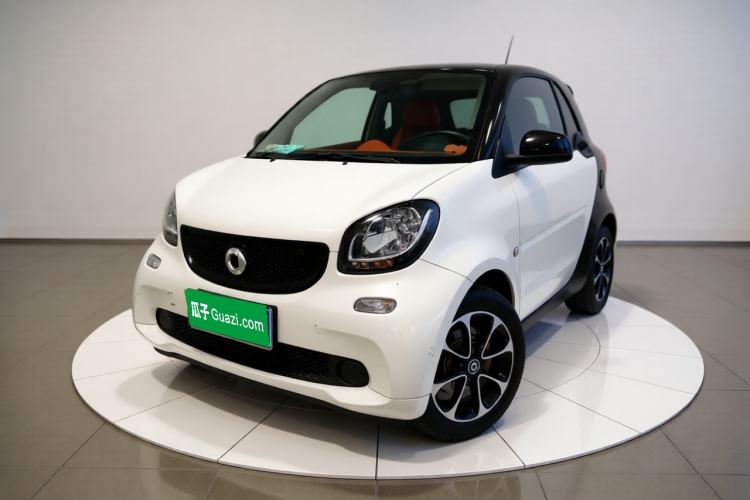 Used smart fortwo 2015 1.0L 52 kW Hardtop Passion Edition