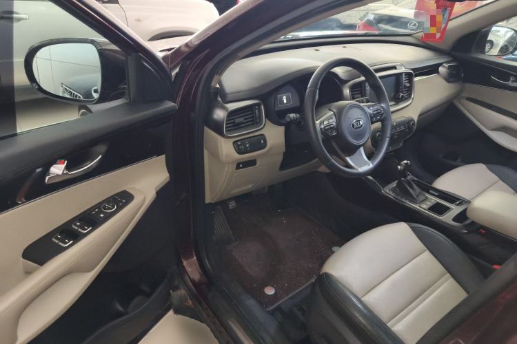 Used Kia Sorento 2015 Sorento L 2.0T Gasoline 4WD Elite Edition 7 Seats China IV Standard
