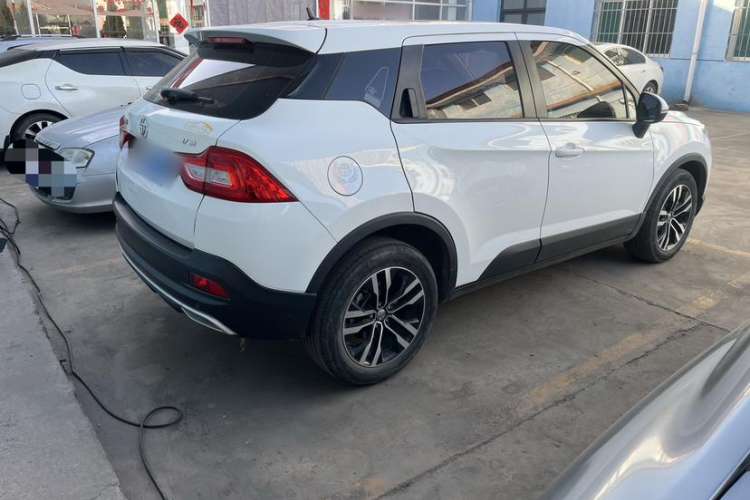Used Brilliance V3 2020 1.6L Manual Smart Starry Edition
