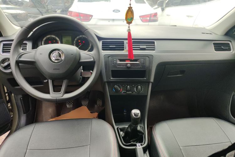 Used Skoda Rapid 2018 1.6L Manual Standard Edition
