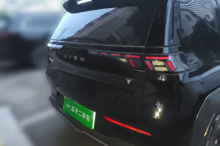 Used AION Y 2022 70 Intelligent Edition Lithium Iron Phosphate
