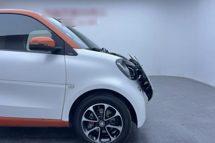 Used smart fortwo 2015 1.0L 52 kW Hardtop Passion Edition
