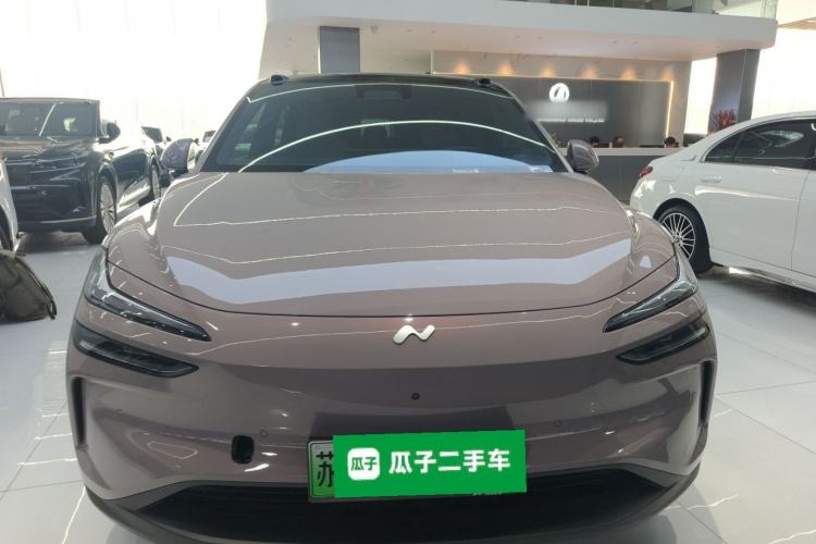 Used ONVO L60 2024 60 kWh Rear-Drive Version Front