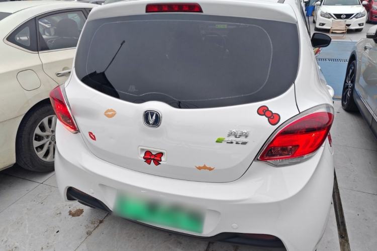 Used CHANGAN OSHAN Benni E-Star 2020 Heart Edition Lithium Iron Phosphate (31.18 kWh) Exterior 4