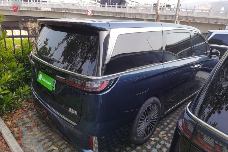 Used VOYAH Dream 2025 PHEV Four-Wheel-Drive Flagship Kunpeng Edition