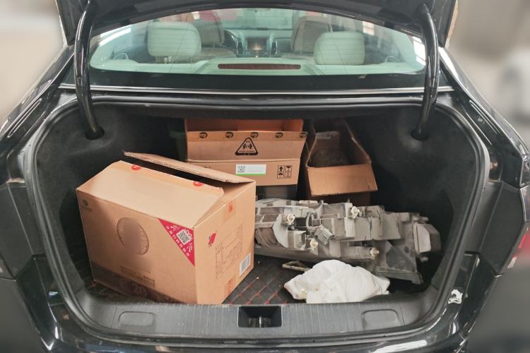 Used Roewe e950 2017 50T Hybrid Connected Executive Edition