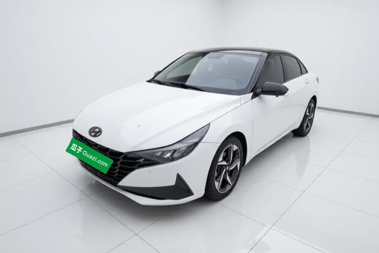 Used Hyundai Elantra 2021 1.5L CVT LUX Prestige Edition