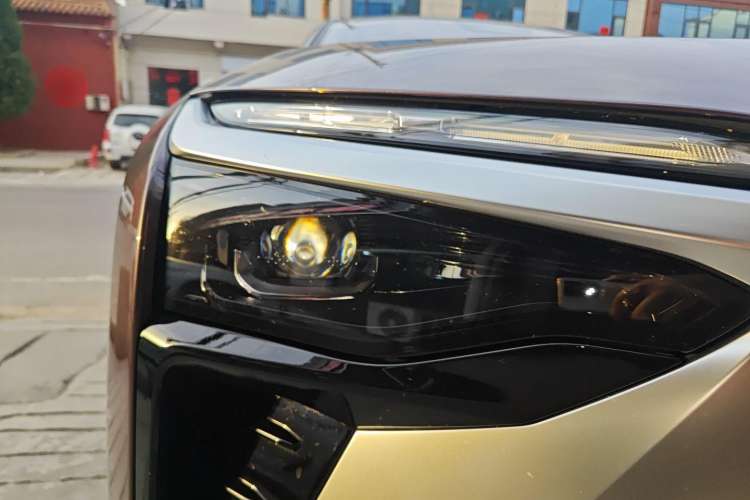 Used Nio ES8 2020 580 km Signature Edition 7-Seater Version