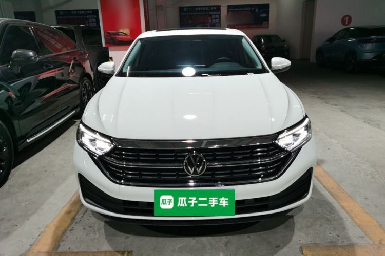 Used Volkswagen Sagitar 2025 Revised Version Three 300TSI DSG Excellence Edition
