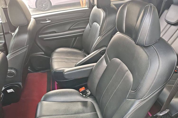 Used GAC Trumpchi M6 2021 270T DCT Luxury Edition (7 Seats) Interior 4