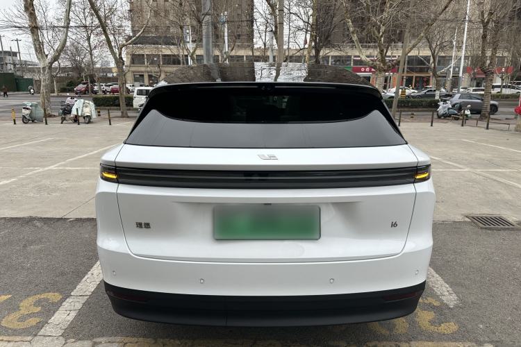 Used Li Auto Li Auto i6 2025 Model Two-Wheel-Drive Standard Type
