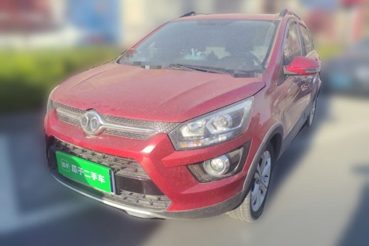Used BAIC Senova X25 2015 1.5L manual Comfort trim level