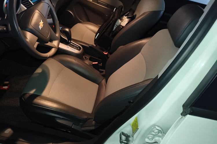 Used Chevrolet Cruze 2013 1.8L SE AT