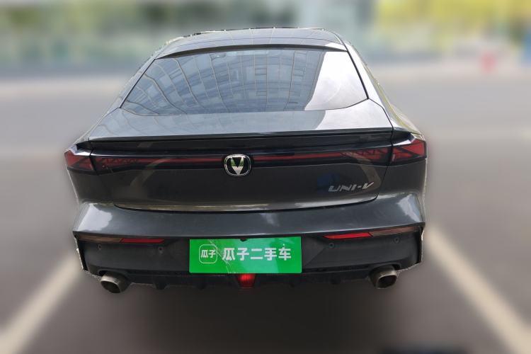 Used CHANGAN UNI-V 2022 1.5T Prestige Version
