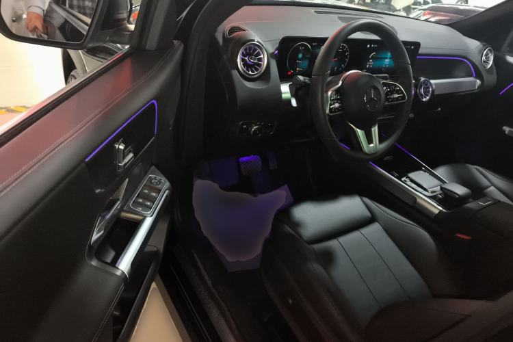 Used Mercedes-Benz GLB 2023 GLB 220 Sport Edition Driver Seat