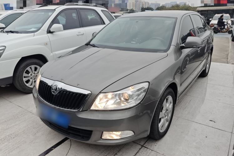 Used Skoda Octavia 2015 Classic Model 1.6L Manual Eado Version