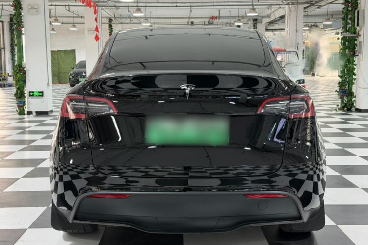 Used Tesla Model Y 2023 Rear-Wheel-Drive Version