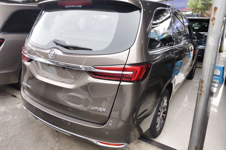 Used Buick GL8 2021 Land Cruiser Executive Class 652T Comfort Model