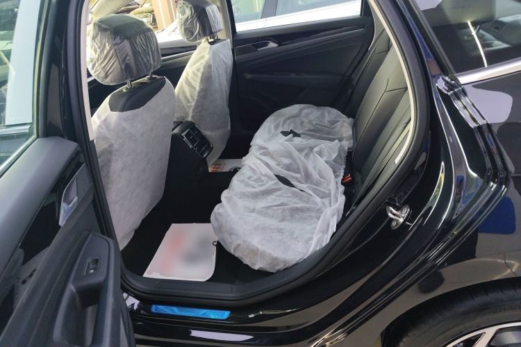 Used Volkswagen Passat 2026 Model, Outstanding 380TSI Xingkong Longteng Edition