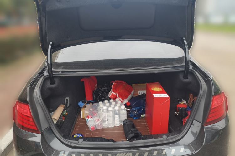 Used BMW 5 Series 2014 525Li Leading Model
