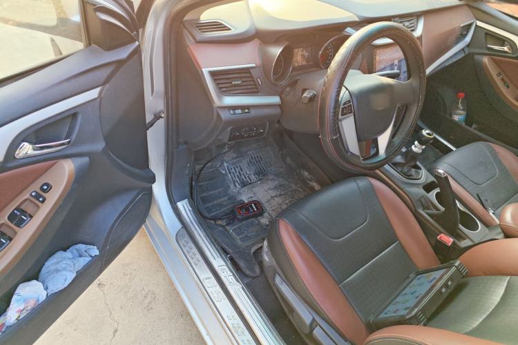 Used BYD G5 2014 1.5TI Manual Luxury Edition