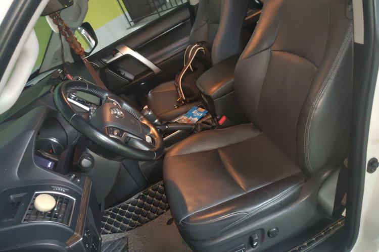 Used Toyota Prado 2018 3.5L Automatic TX-L NAVI with Rear-Mounted Spare Tire Left Front Seat