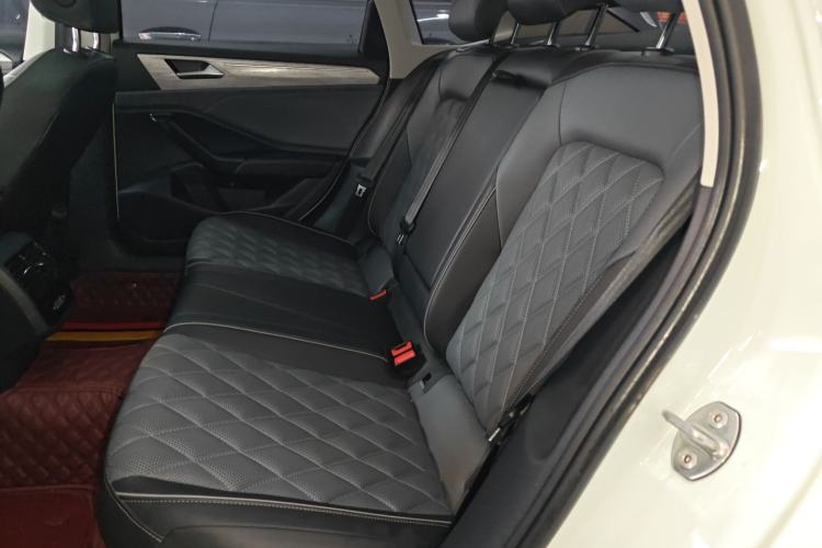 Used Volkswagen Sagitar 2023 300TSI DSG Excellence Edition Left Rear Seat